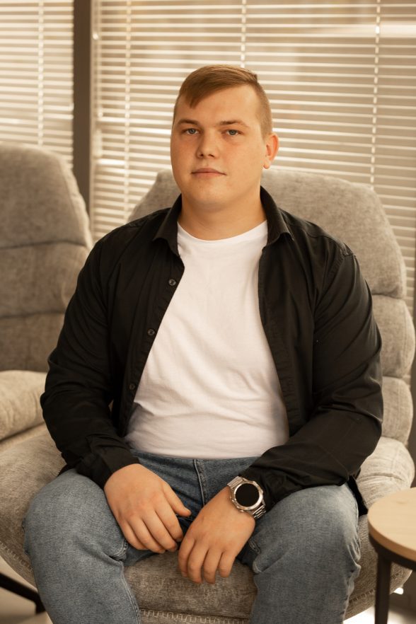 Сергій